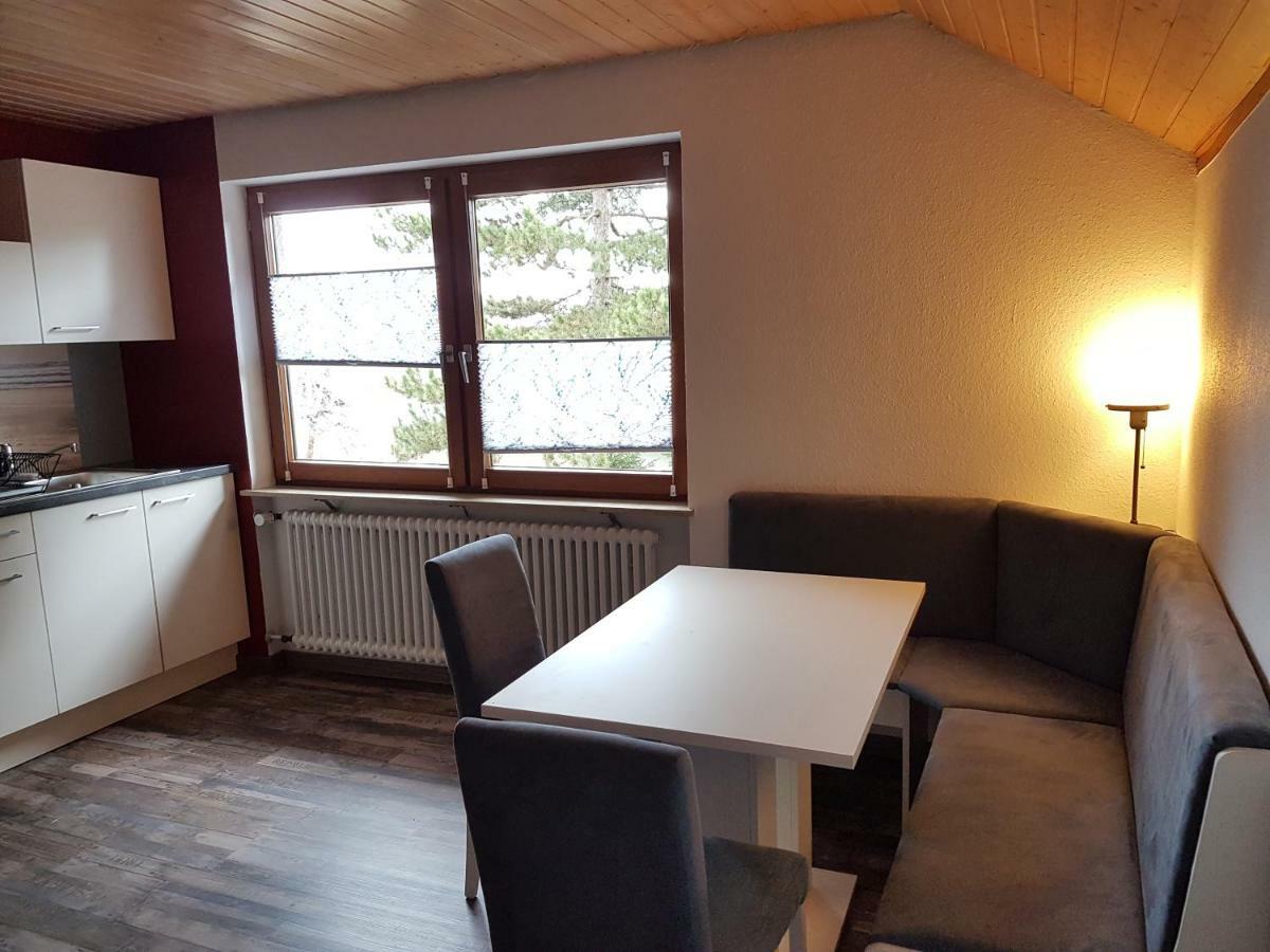 Haus Bella Apartment Loeffingen Ngoại thất bức ảnh